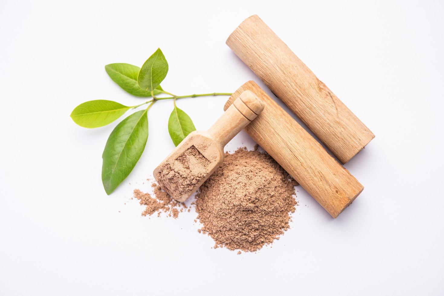 Sandalwood Essential Oil Organic (2mL) - Image 2